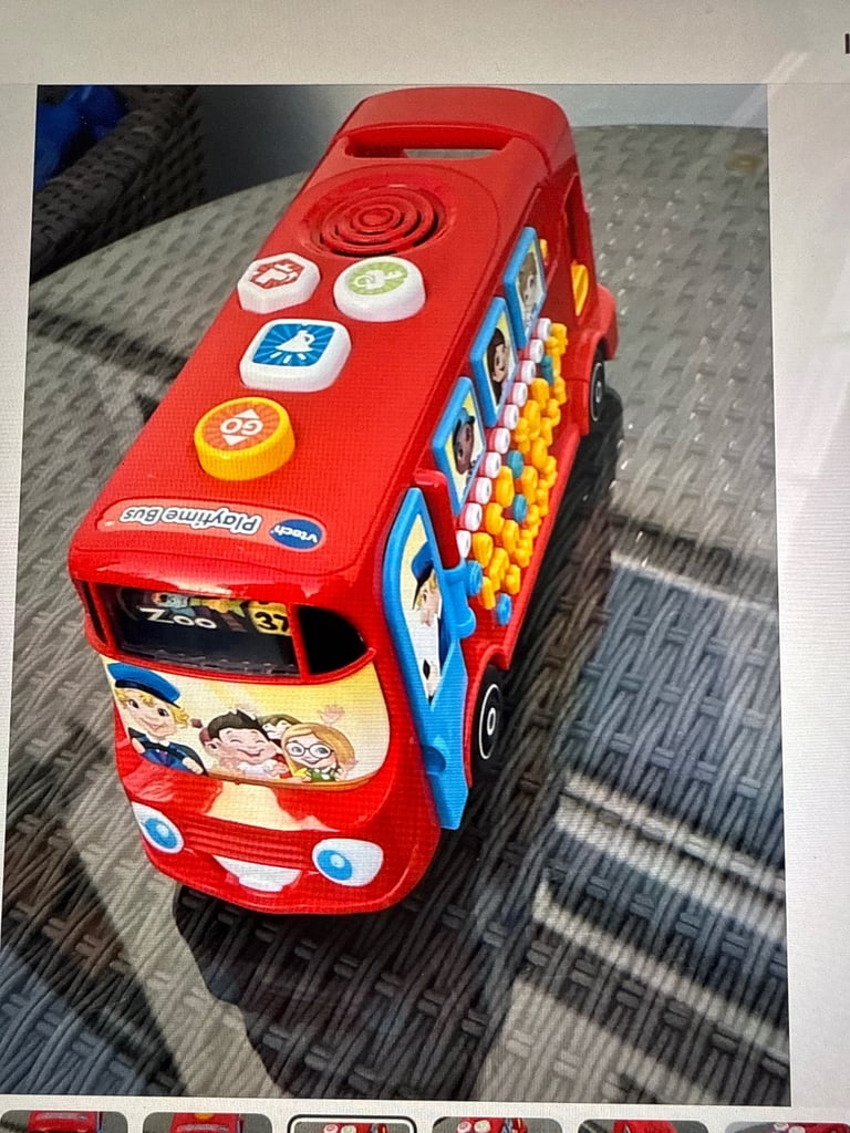 V-Tech singing educational light up bus phrases  counts numbers sings plus 