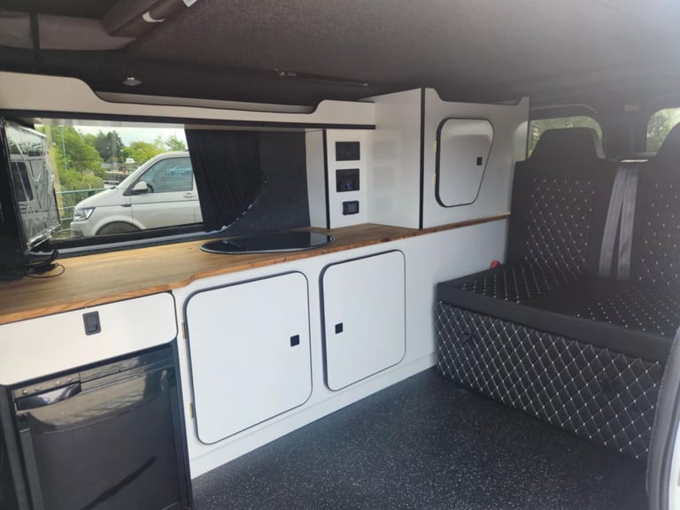 Vauxhall, VIVARO, Panel Van, 2015, Manual, 1598 (cc)