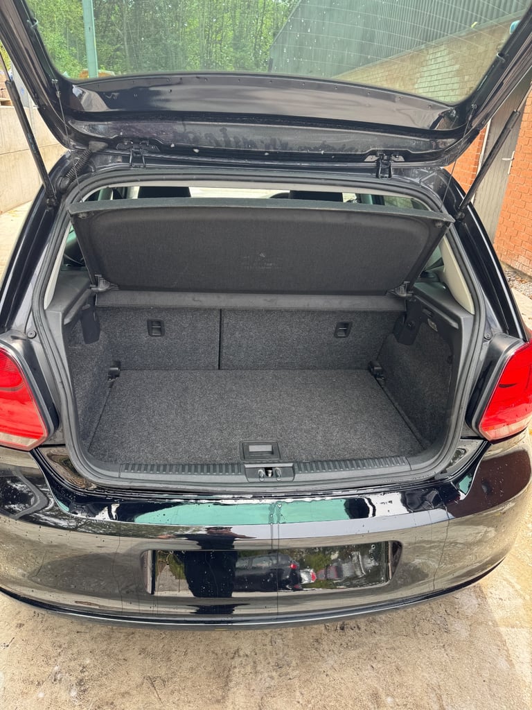 Volkswagen, POLO, Hatchback, 2010, Manual, 1198 (cc), 5 doors