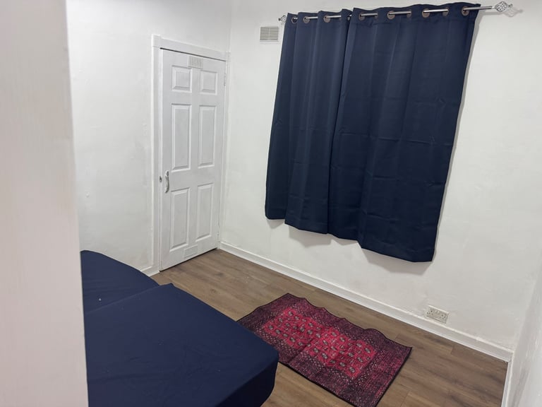 4 bedrooms townhouse carrick knowe eh127br