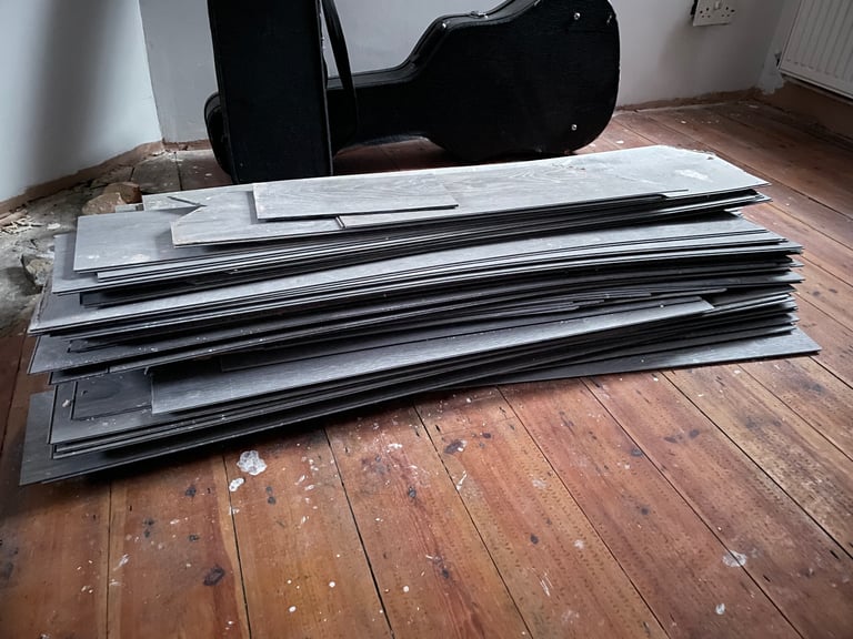 Used vynil flooring for free 23 sq m