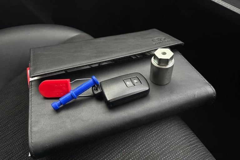 2020 Toyota Prius+ 1.8 VVT-h Excel MPV 5dr Petrol Hybrid CVT Euro 6 (s/s) (136 ps) Automatic MPV ...