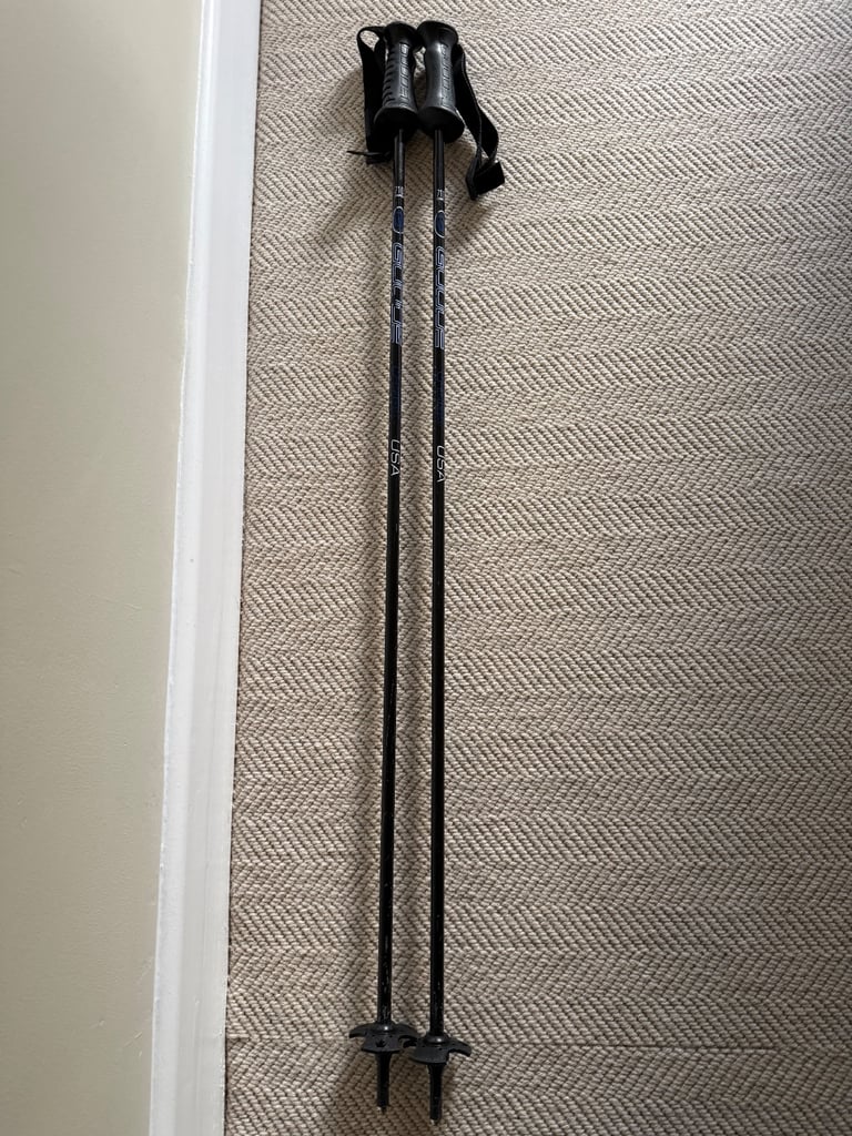 Ladies Salomon Skis