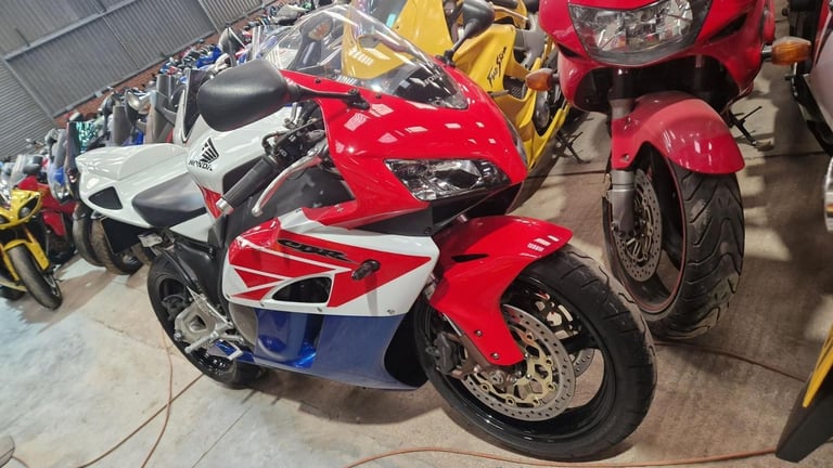 2004 04 HONDA CBR 1000 RR-4 CBR1000RR FIREBLADE CBR1000 SUPERBIKE SPORTS - 14k