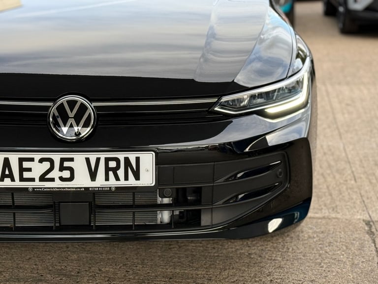 2025 Volkswagen Golf 1.5 TSI Match 5dr, UNDER 3300 MILES, MAY 2028 VOLKSWAGEN WARRANTY HATCHBACK ...