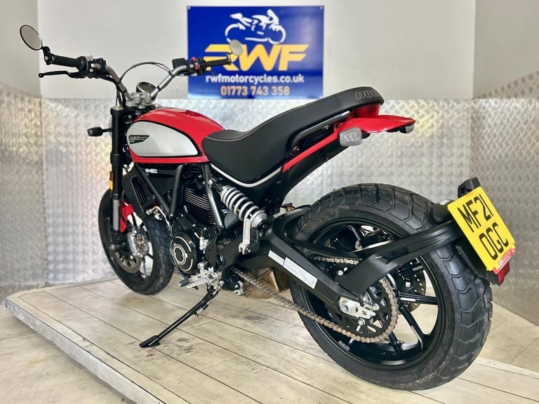 DUCATI SCRAMBLER 800, 2021, ONLY 1 OWNER & 1,758 MILES!! EXCELLENT COND