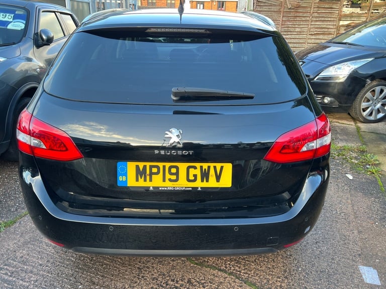  Peugeot 308 SW 1.5 BlueHDi Tech Edition Euro 6 (s/s) 5dr Diesel Manual