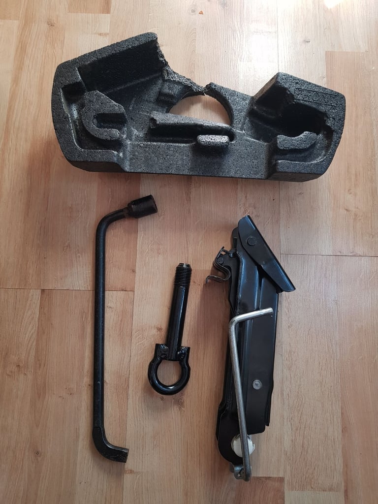 car jack