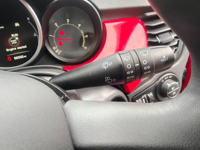 2016 Fiat 500X 1.6 MultiJetII Lounge SUV 5dr Diesel Manual Euro 6 (s/s) (120 ps) HATCHBACK Diesel...