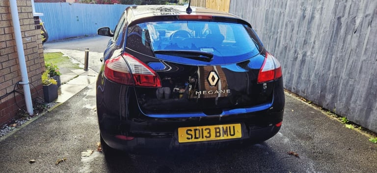 Renault, MEGANE, Hatchback, 2013, Manual, 1598 (cc), 5 doors
