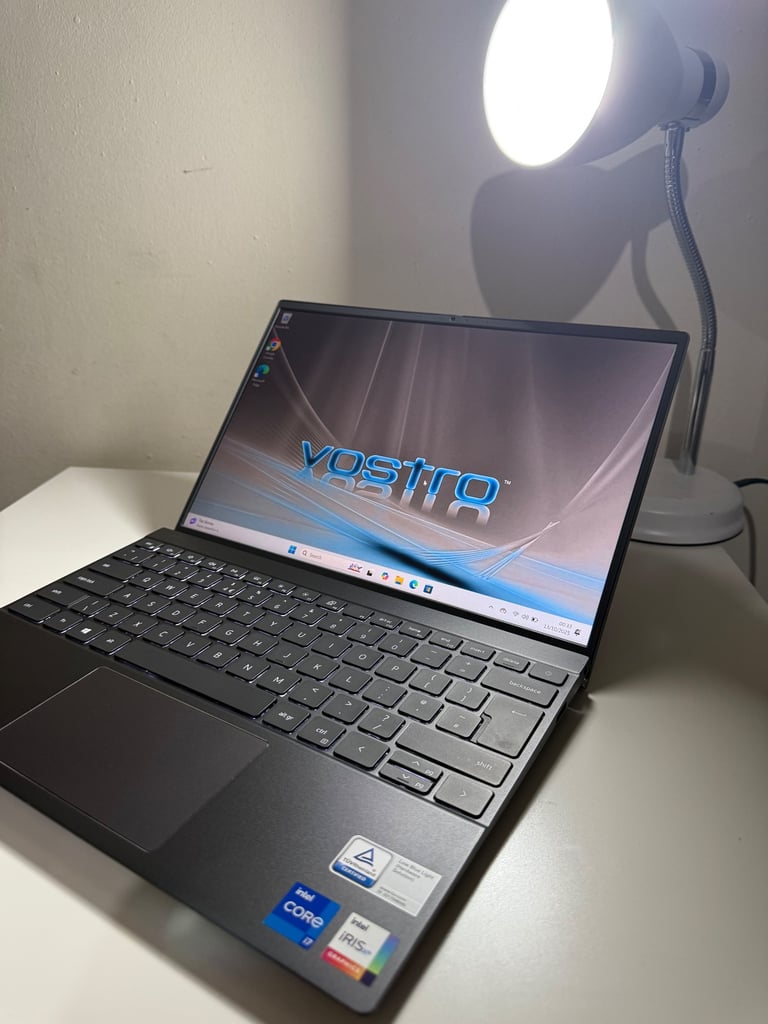 Dell Vostro 13 5310 Intel i7 11370H 4.8ghz,16gb ram,512gb nvme storage,Windows 11