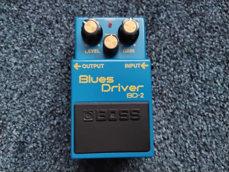 Boss blues driver BD2 and pedal connector cables