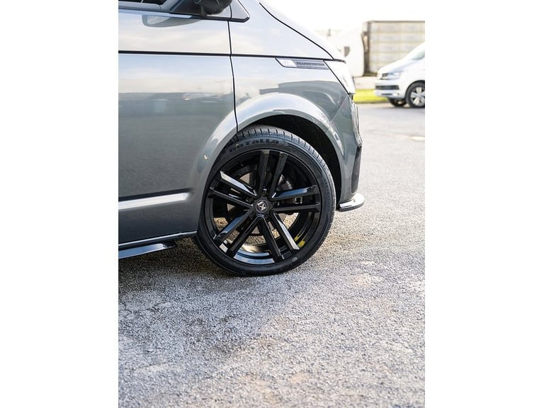 2024 Volkswagen Transporter 2.0 TDI 150 Highline Kombi Van DSG WINDOW VAN DIESEL Automatic