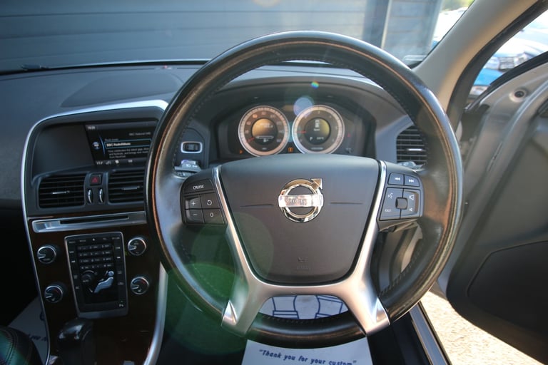 2011 Volvo XC60 D3 [163] SE Lux 5dr Geartronic ESTATE Diesel Automatic