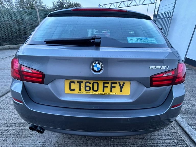 2011 60 BMW 5 SERIES 3.0 523I SE TOURING 5DR PETROL STEPTRONIC EURO 5 (204 PS)