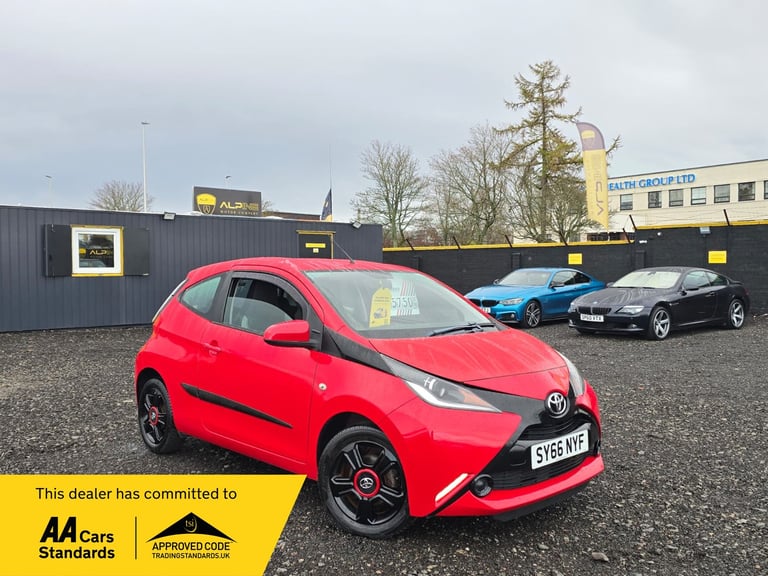 2016 Toyota AYGO 1.0 VVT-i X-Play 3dr HATCHBACK Petrol Manual