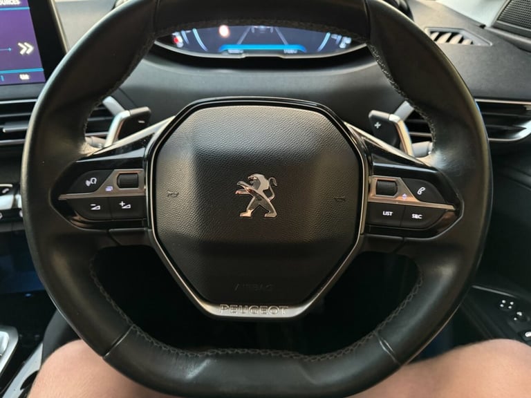 2017 Peugeot 3008 1.2 PureTech Allure SUV 5dr Petrol EAT Euro 6 (s/s) (130 ps) HATCHBACK Petrol A...