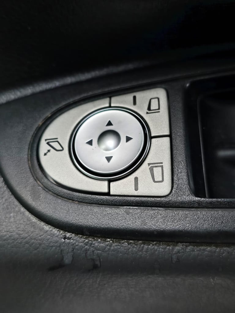 2019 Mercedes-Benz Vito 111CDI Progressive Van PANEL VAN DIESEL Manual