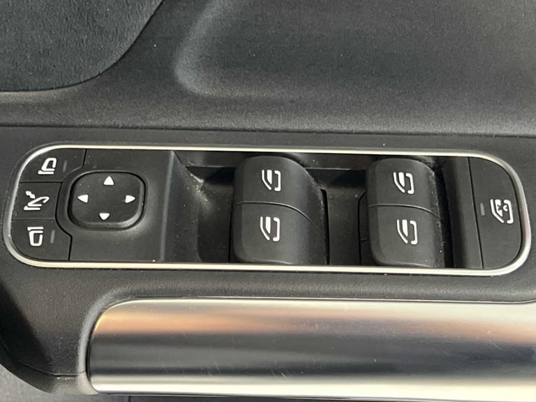 2022 Mercedes-Benz EQA 300 4M 168kW AMG Line Premium 66.5kWh 5dr Auto Hatchback Electric Automatic