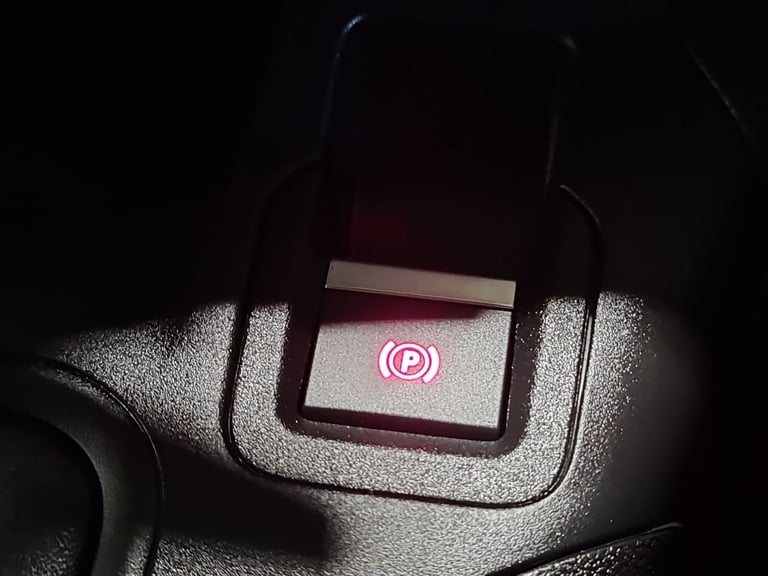 2024 Vauxhall Combo 1.5 TURBO D 2300 PRO P/V L2 H1 100 BHP LWB Panel Van Diesel Manual