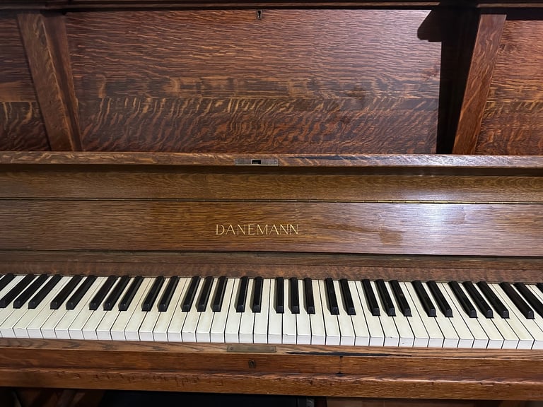Free piano 