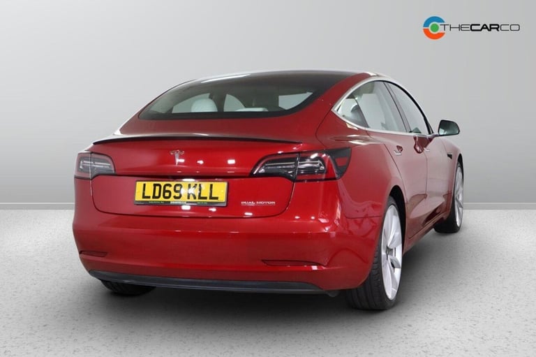2019 Tesla Model 3 Performance AWD 4dr [Performance Upgrade] Auto SALOON ELECTRIC Automatic