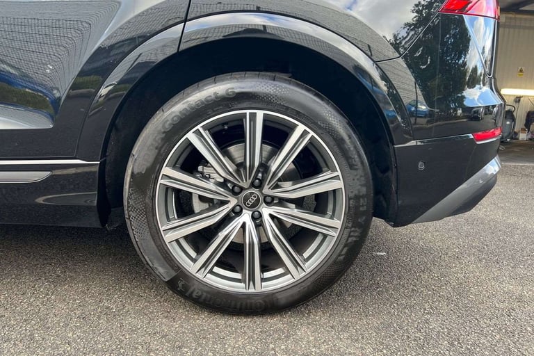 2025 Audi Q8 55 TFSI Quattro S Line 5dr Tiptronic ESTATE PETROL Automatic