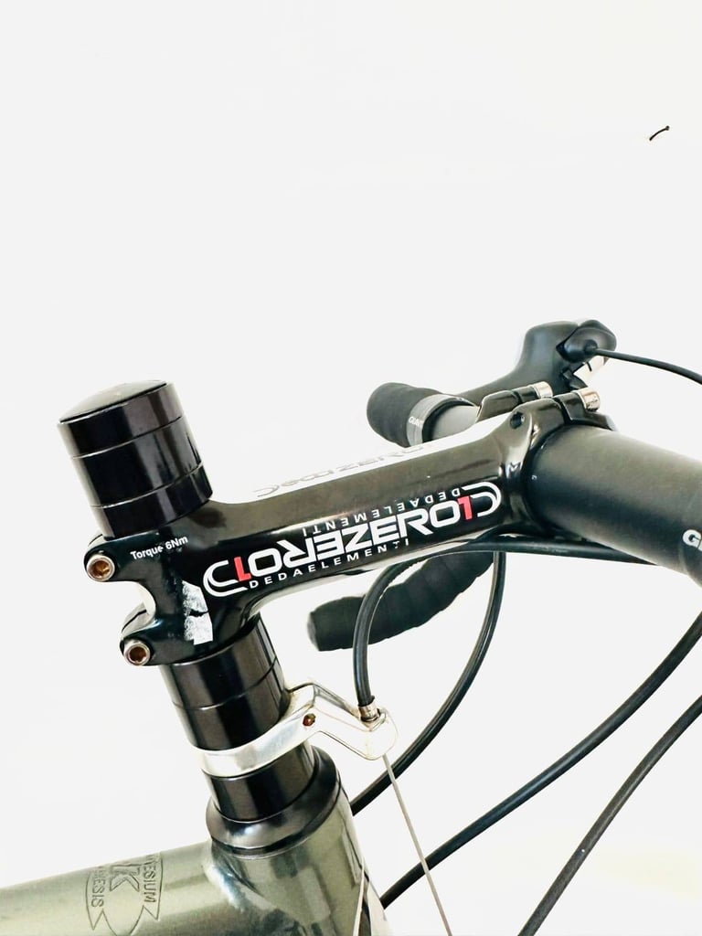 lRACELITE  KENESIS Size/M 21 Speed Super LW Road Bike Fully Serviced WARRANTY