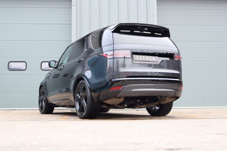 2024 Land Rover Discovery COMMERCIAL DYNAMIC HSE 22 inch wheels deployable towbar wireless charge...