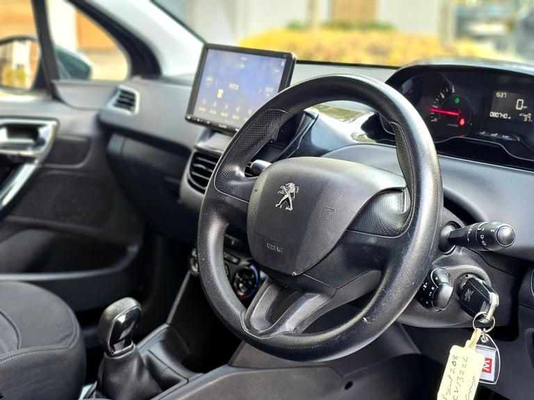 2013 PEUGEOT 208 1.2 PETROL + ULEZ FREE 🔥