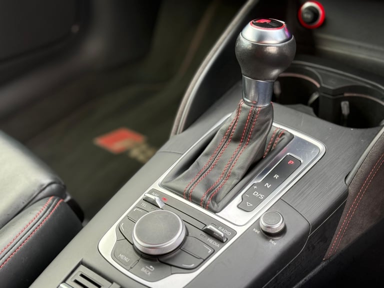 2015 Audi RS3 2.5 TFSI RS 3 Quattro 5dr S Tronic [Nav] HATCHBACK Petrol Automatic