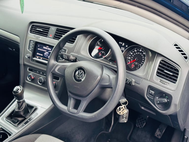 Volkswagen, GOLF, Hatchback, 2014, Manual, 1197 (cc), 5 doors