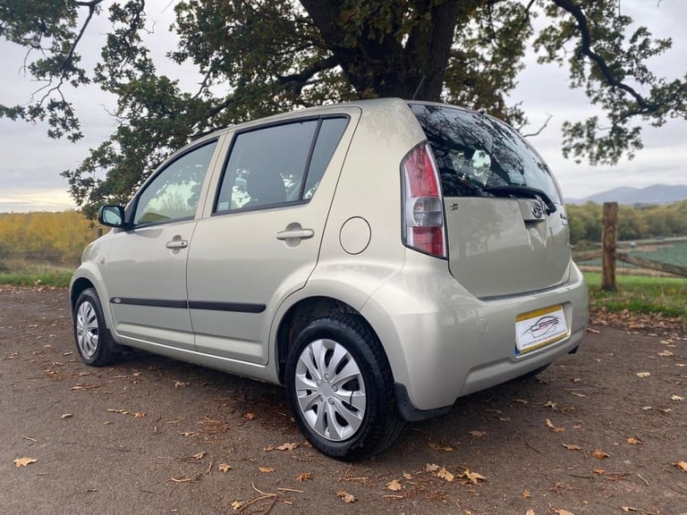 2007 Daihatsu Sirion 1.0 S Hatchback 5dr Petrol Manual (118 g/km, 68 bhp) Hatchback Petrol Manual