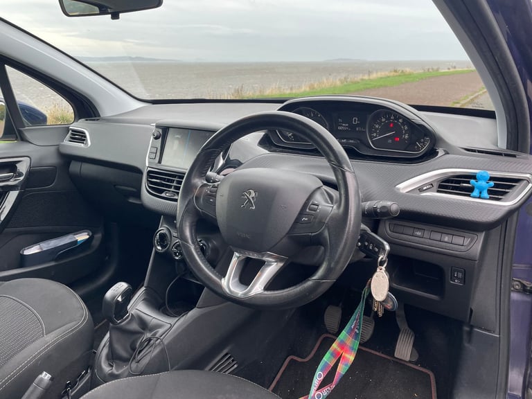 Peugeot, 208, Hatchback, 2017, Manual, 1199 (cc), 5 doors