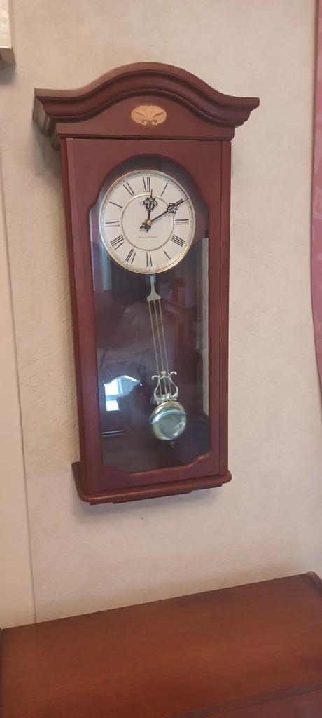 image for Pendulum clock 
