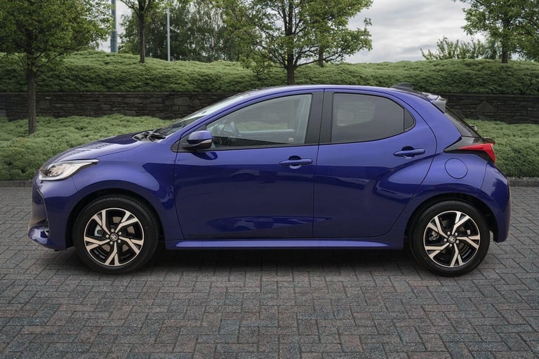2025 Toyota Yaris 1.5 Hybrid Design 5dr CVT HATCHBACK PETROL/ELECTRIC Automatic