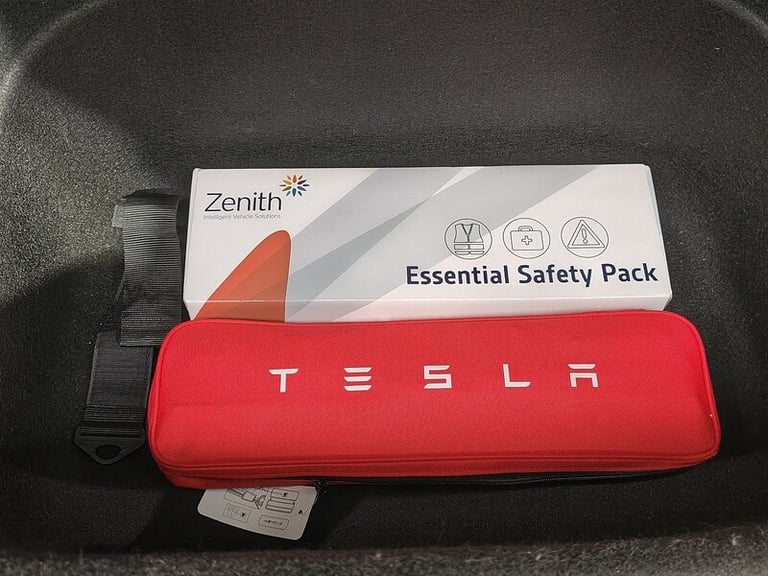 2022 Tesla Model Y Long Range AWD 5dr Auto MPV ELECTRIC Automatic