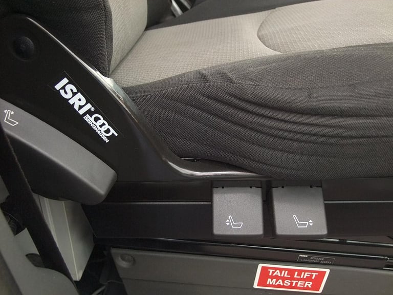 2014 "64" Iveco Daily 70C17 EEV, 7 tonne HGV Panel Van +TAIL LIFT, Digital Tacho