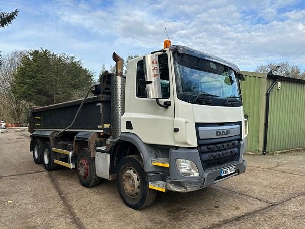 Daf CF400 Steel Body Tipper 8x4 Automatic Release Tailboard 