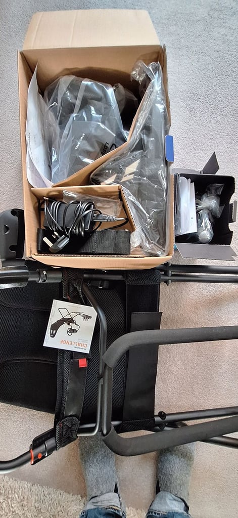 Complete PS5/PS4 driving simulator. 