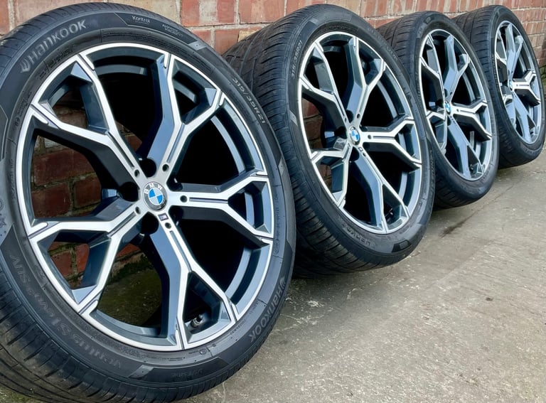 Genuine BMW X5 X6 M Sport 21” Diamond Cut Alloy Wheels + RFT Tyres 741M G05 G06