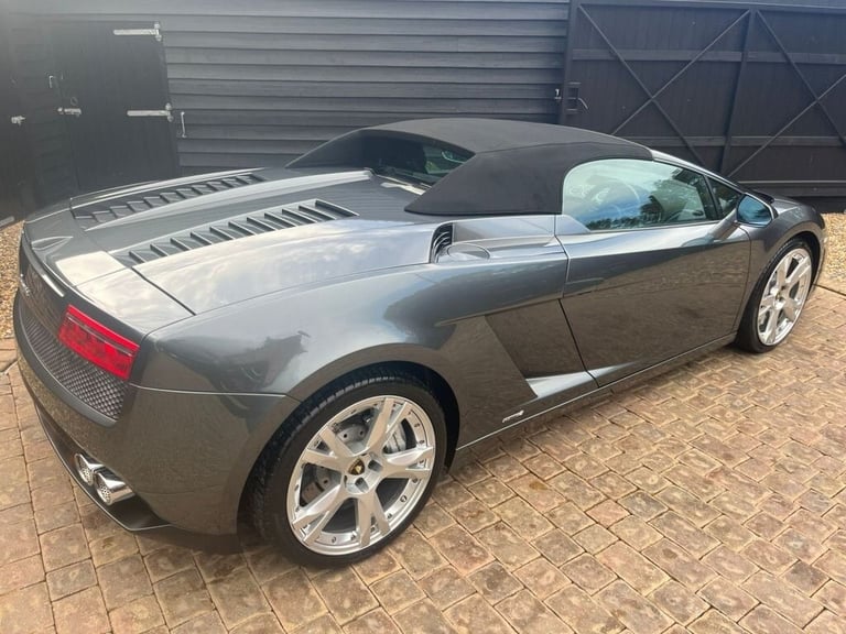 2011 Lamborghini Gallardo 5.2 V10 SPYDER 2d LP560-4 Convertible Petrol Semi Automatic