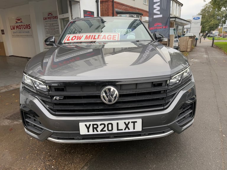 2020 Volkswagen Touareg 3.0 V6 TDI 4Motion Black Edition 5dr Tip Auto ESTATE Diesel Automatic