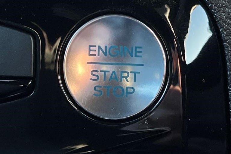2024 Ford Kuga 2.5 PHEV ST-Line 5dr SYNC4 NAVIGATION, FRONT &amp; REAR PARKING SENSORS, 360 DE Es...