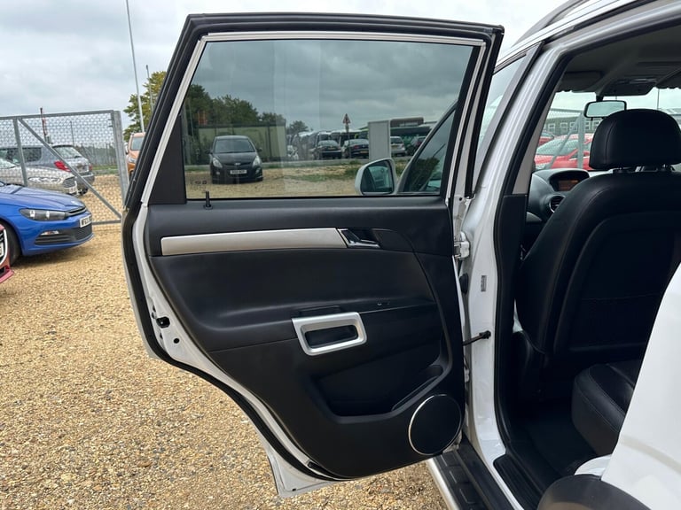2016 Vauxhall Antara 2.2 CDTi Diamond 2WD Euro 5 (s/s) 5dr HATCHBACK Diesel Manual