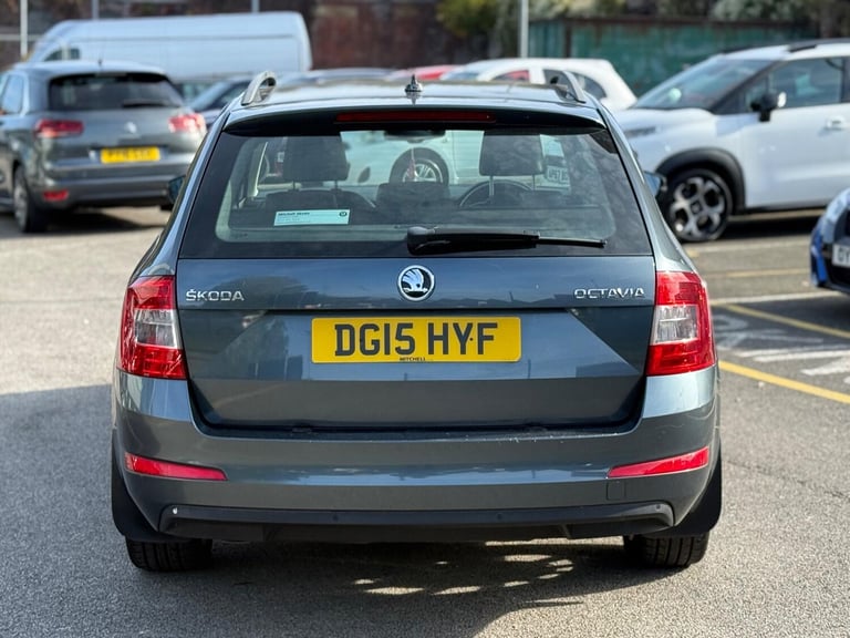 2015 Skoda Octavia 2.0 TDI CR Elegance 5dr ESTATE DIESEL Manual