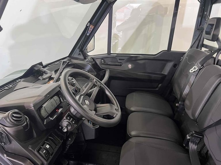 Can-Am Traxter PRO HD10 with Delux Cab UTV,Ranger,