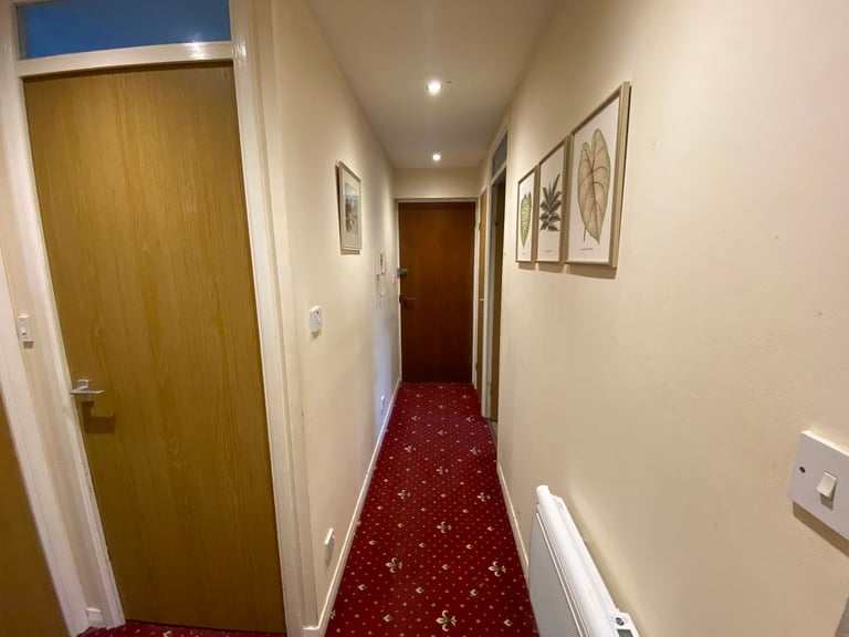 2 Bedroom Flat For Rent Immediately In Morningside