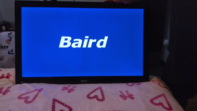 image for 32 inch tv