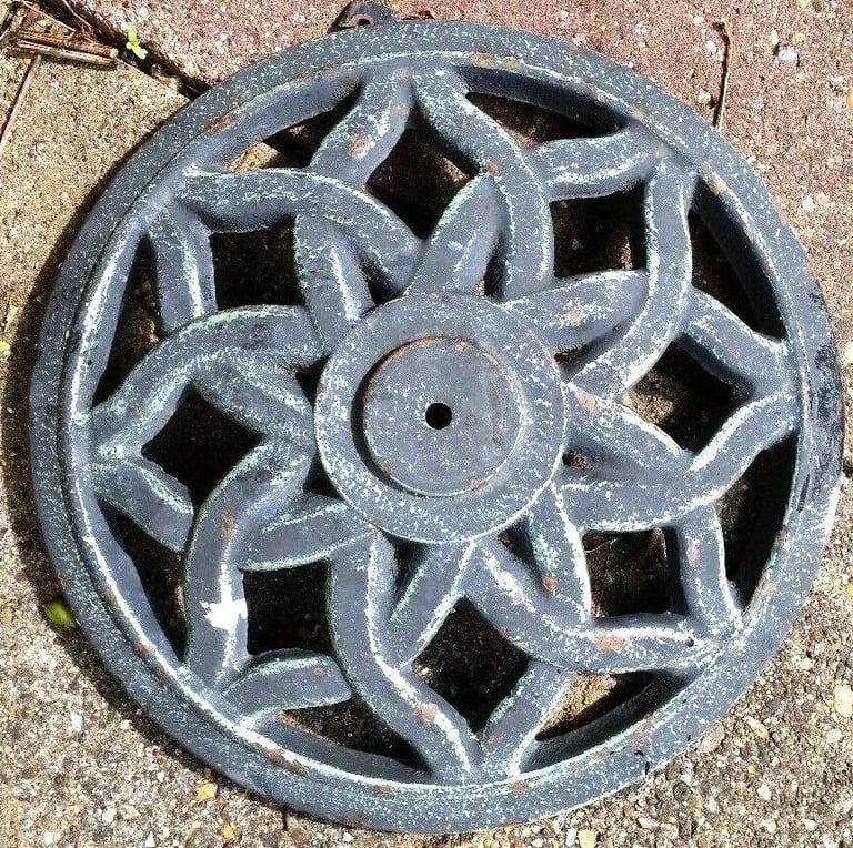 Cast Iron Solid Garden Stand Table Base